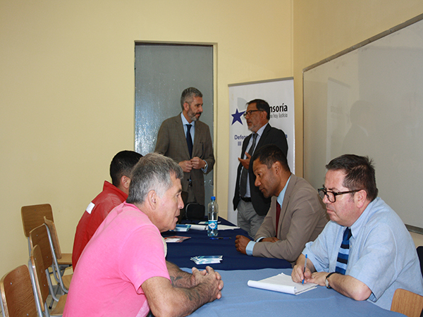 Un equipo de profesionales de la Defensor&iacute;a de Atacama, encabezado por el Defensor Regional, Ra&uacute;l Palma, atendi&oacute; a los internos del CCP de Copiap&oacute;.