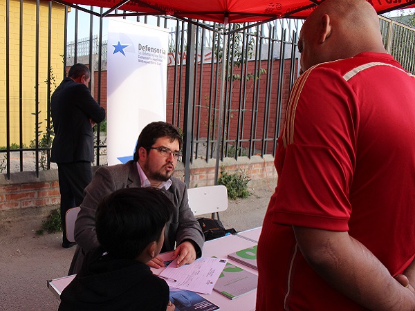 vecinos de la localidad rural de Champa. agradecieron informaci&oacute;n entregada por funcionarios de la DRMS