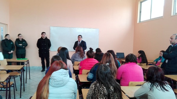 Mujeres privadas de libertad que cumplen condena en la c&aacute;rcel de Cauquenes asistieron a un nuevo di&aacute;logo participativo.