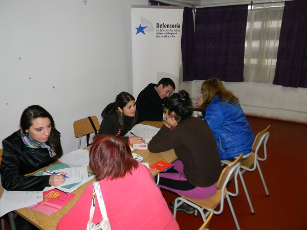 La SEREMI de Justicia program&oacute; a principios de a&ntilde;o un calendario de actividades de difusi&oacute;n, en los cuales la Defensor&iacute;a participa activamente.