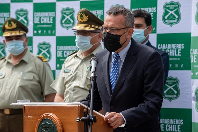 Defensor Nacional durante la actividad con Carabineros de Chile. 