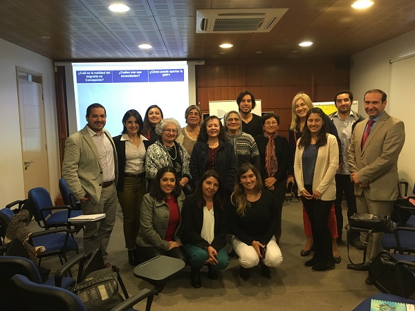 Por cerca de dos horas, el equipo de la Defensor&iacute;a Regional del Biob&iacute;o dialog&oacute; con las agrupaciones pro migrantes.