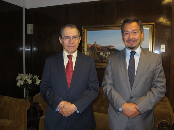 Durante 15 a&ntilde;os, el ministro Mera (a la izquierda) integr&oacute; la Corte de Apelaciones de Rancagua.