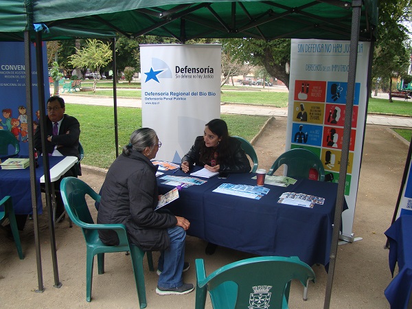 Los profesionales de la Defensor&iacute;a respondieron a todas las consultas formuladas por los asistentes. 