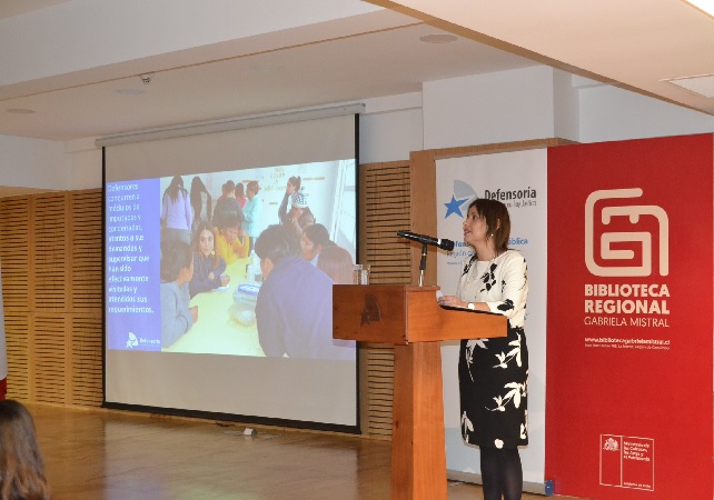 Un centenar de personas asistieron a la ceremonia de balance de gesti&oacute;n dela Defensora Regional de Coquimbo.