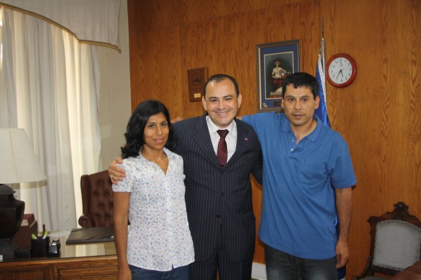 Julio Robles junto a su hermana, Cecilia se re&uacute;nen con el Presidente de la Corte de Apelaciones de Copiap&oacute;, Antonio Ulloa.
