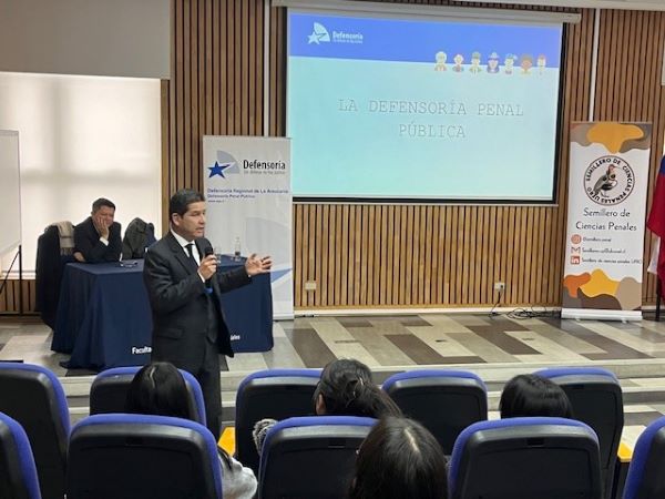 Con gran inter&eacute;s, las y los alumnos se interiorizaron sobre la labor de fiscales y defensores p&uacute;blicos.