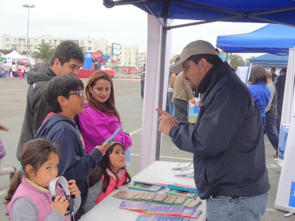 El Defensor Regional de Coquimbo encabez&oacute; la participaci&oacute;n de la DPP en la &uacute;ltima plaza ciudadana 2013