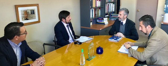 El Defensor Regional de Atacama, Ra&uacute;l Palma, se reuni&oacute; con el nuevo director regional del Sename, Victor Silva.