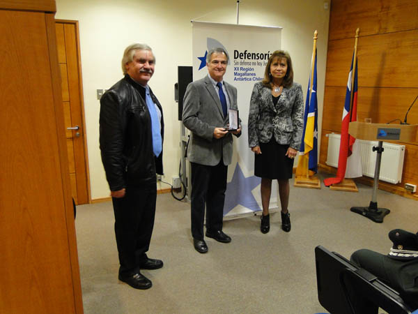 Las personas, empresas e instituciones reconocidas por la Defensor&iacute;a Regional de Magallanes aportaron a la reinserci&oacute;n de personas condenadas.
