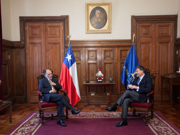 El Defensor Nacional sostuvo una extensa reuni&oacute;n con el presidente de la Corte Suprema.