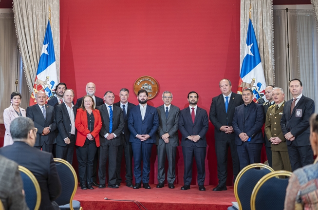 La Defensora Nacional particip&oacute; esta ma&ntilde;ana en la promulgaci&oacute;n de la ley que crea la Fiscal&iacute;a Supraterritorial.