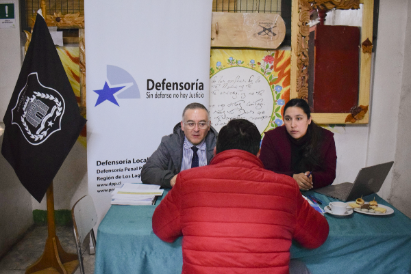 El equipo institucional se sum&oacute; a los dem&aacute;s servicios p&uacute;blicos que atendieron a los internos.