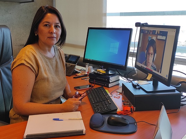 Una franca reuni&oacute;n sostuvo la Defensora Regional con los administradores de empresas de defensa licitada.