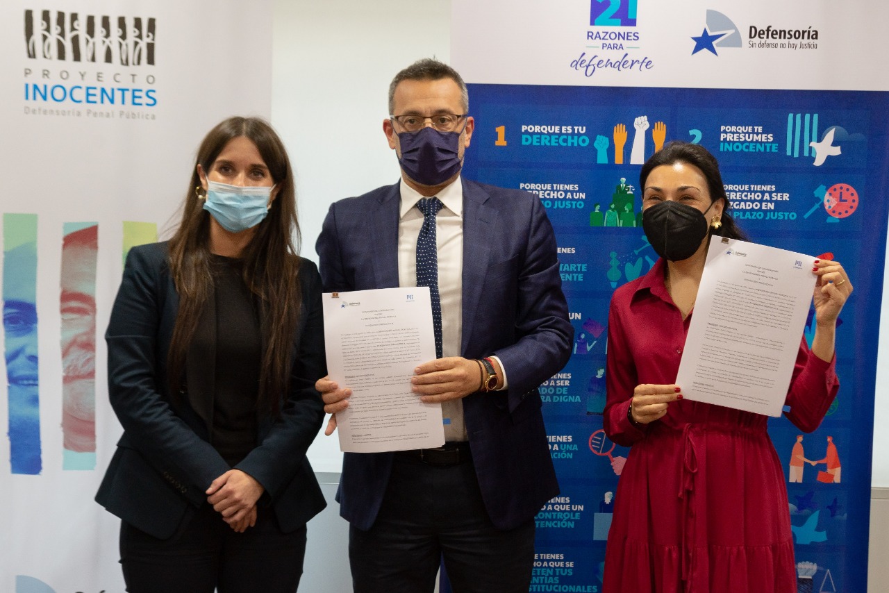 Josefa Giesen Espejo, Carlos Mora Jano y Trinidad Luengo Montt.