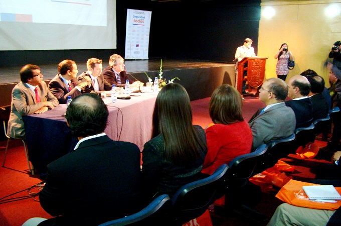 En Lebu, capital de la provincia de Arauco, se realiz&oacute; la reuni&oacute;n del Consejo Regional de Seguridad P&uacute;blica del Biob&iacute;o. 