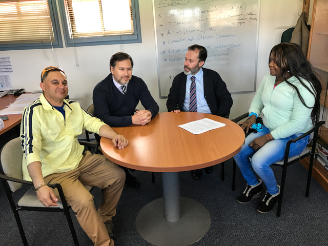 Gustavo Pe&ntilde;ailillo y Germ&aacute;n Echeverr&iacute;a le comunicaron personalmente a Marta L&oacute;pez el desarrollo de la acci&oacute;n constitucional en su favor.