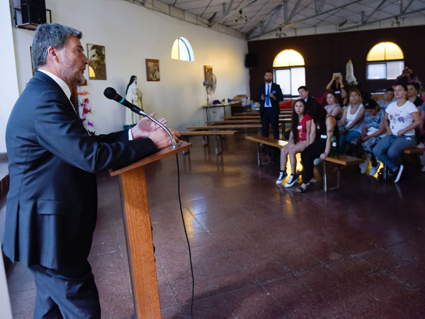 Alrededor de 40 internas del CPF de Santiago participaron en este encuentro conmemorativo organizado por la Defensor&iacute;a.