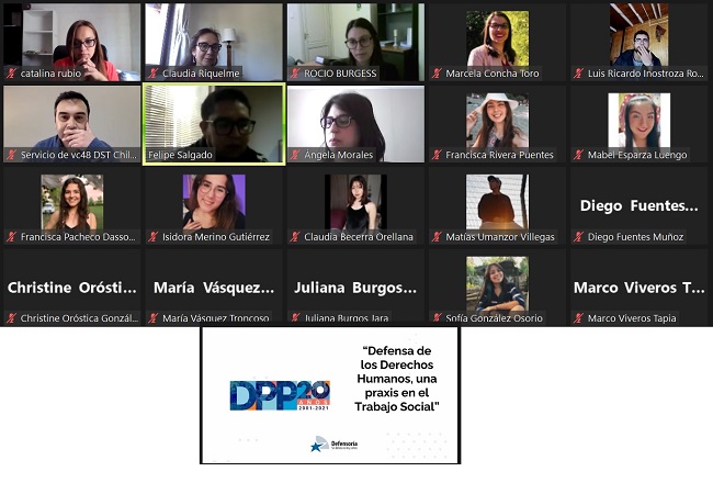 El equipo de profesionales de la Defensor&iacute;a de &Ntilde;uble conversa con alumnos de trabajo social de la Universidad de Biob&iacute;o en Chill&aacute;n.