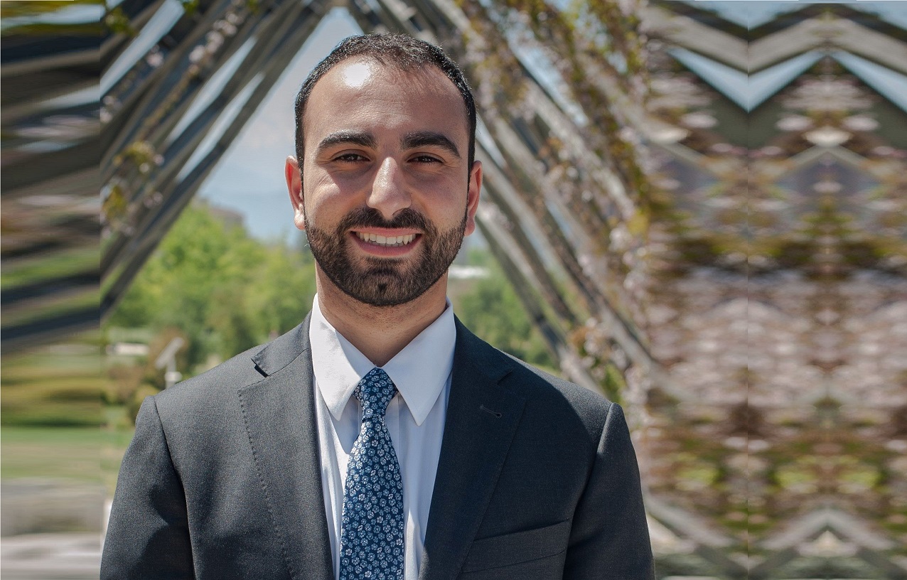 El defensor p&uacute;blico Omar Abuid avanz&oacute; en tesis alternativa de inocencia al lograr que tribunal revocara la prisi&oacute;n preventiva de los imputados.