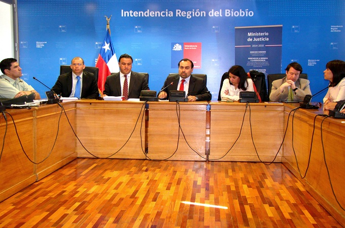 En el edificio de la Intendencia se realiz&oacute; esta primera reuni&oacute;n de la Mesa Regional de Derechos Humanos del Biob&iacute;o.