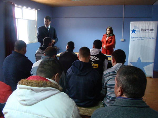 Internos de Yungay en pleno di&aacute;logo