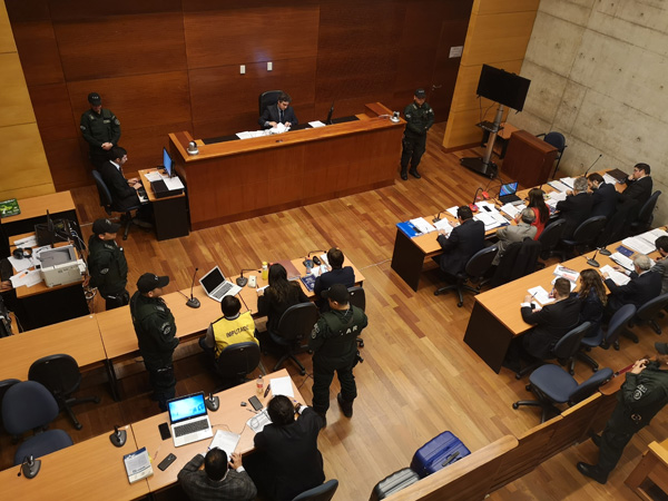 La audiencia de formalizaci&oacute;n se extendi&oacute; por casi cinco horas en el Centro de Justicia de Santiago.