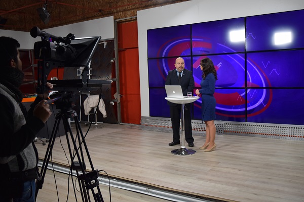 Jos&eacute; Luis Craig fue entrevistado en distintos medios locales. En la imagen, en TVMaule.