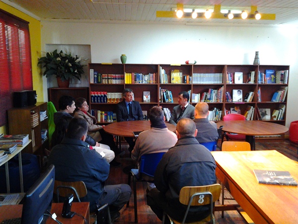 En m&aacute;s de un mil por ciento ha aumentado el n&uacute;mero de internos lectores en el penal de Peumo.