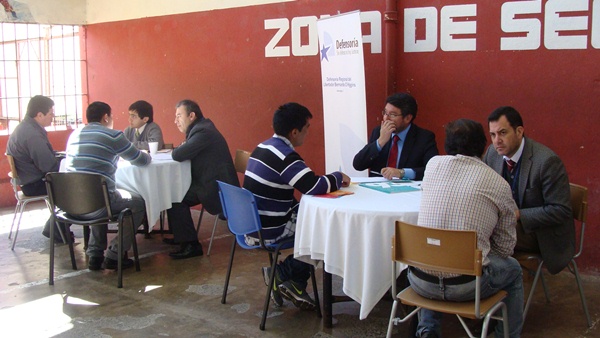 El Defensor Regional de O&acute;Higgins, Alberto Ortega, y dos abogados de la unidad regional de Estudios atendieron a los internos.