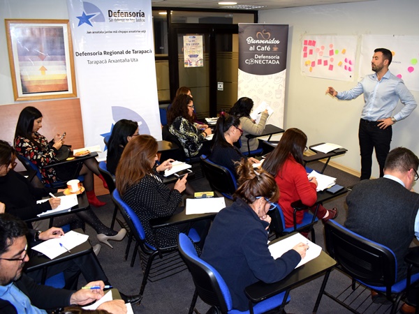 El grupo de trabajo revis&oacute; los &uacute;ltimos aspectos considerados en la jornada de &ldquo;World Caf&eacute;&rdquo;. 