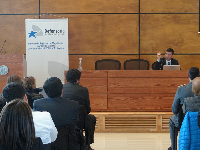 El profesor Duce hizo hincapi&eacute; en que los errores del sistema pueden dejar injustamente presa a una persona.  