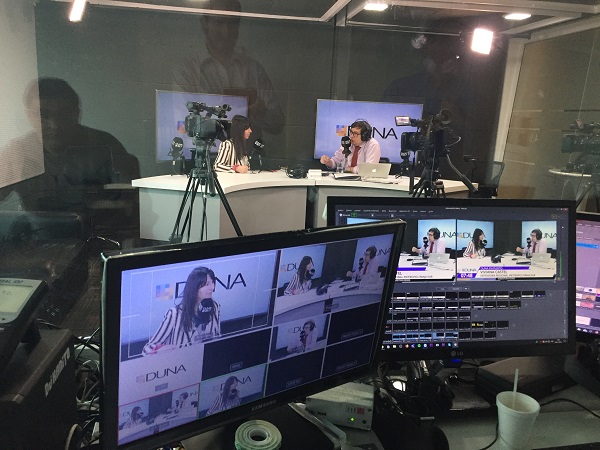Entrevistada en Radio Duna, la Defensora Regional Viviana Castel respald&oacute; el trabajo institucional.