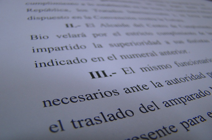 El fallo reitera la necesidad de evitar los malos tratos a los internos del penal concesionado de Concepci&oacute;n.
