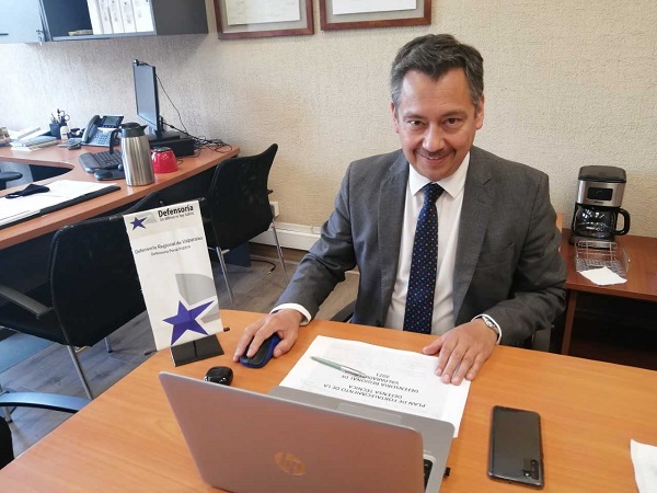 El Defensor Regional Claudio P&eacute;rez dijo que seg&uacute;n el fallo, no se otorg&oacute; a la amparada la posibilidad de comparecer por v&iacute;a remota.
