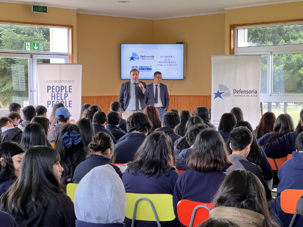 A la actividad asistieron m&aacute;s de 200 estudiantes