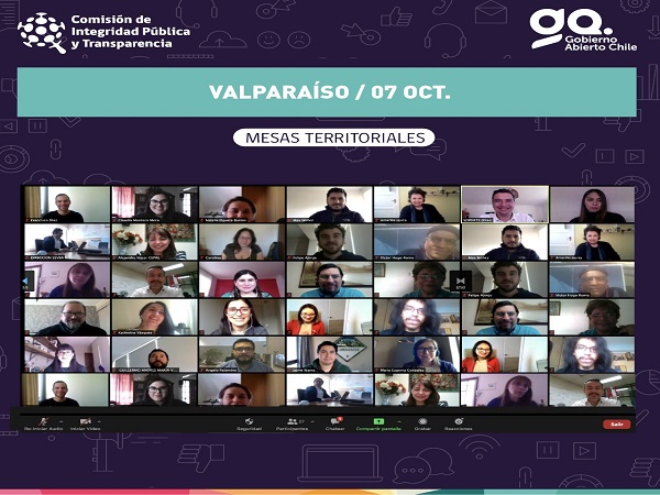 La mesa territorial de Valpara&iacute;so reuni&oacute; a 30 participantes, quienes se dividieron en seis grupos con diferentes tem&aacute;ticas.