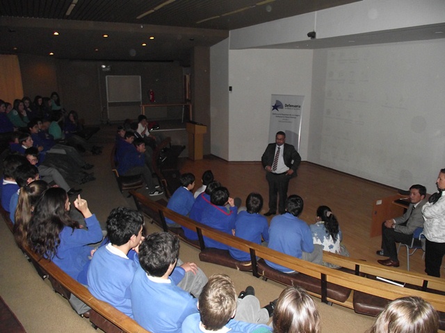 Alumnos del Colegio Alem&aacute;n de Osorno conocieron la Ley de Responsabilidad Penal Adolescente.