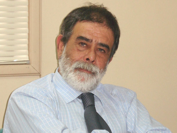 El asesor jur&iacute;dico de la Defensor&iacute;a Regional de Ays&eacute;n, Rafael Alvarado.