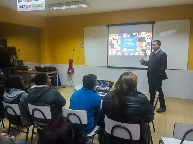 La actividad de difusi&oacute;n se realiz&oacute; en la Escuela "Eulogia B&oacute;rquez" de Quell&oacute;n