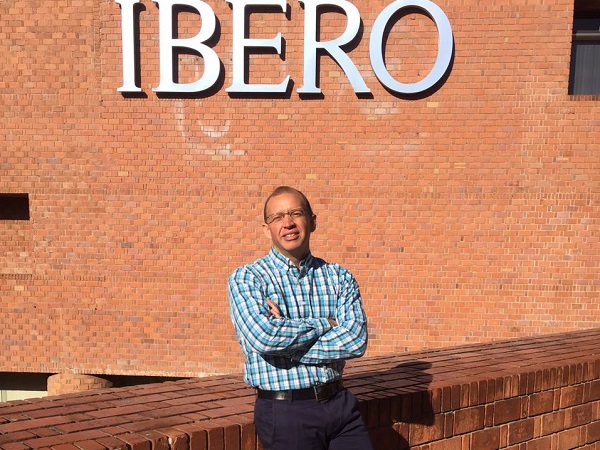 . En la Universidad Iberoamericana de ciudad de M&eacute;xico el Defensor Regional del Biob&iacute;o, Osvaldo Pizarro,  capacita a defensores .