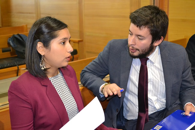 Los defensores penales p&uacute;blicos Patricia Cuevas y Juan Pablo Alday.