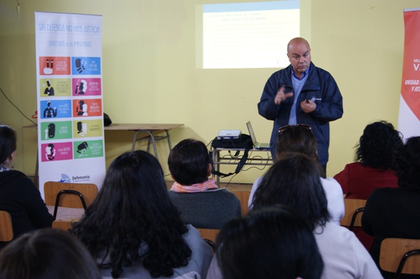 La actividad. coordinada con la Unidad de Seguridad P&uacute;blica de la municipalidad, se realiz&oacute;  en la sede de la unidad vecinal. 