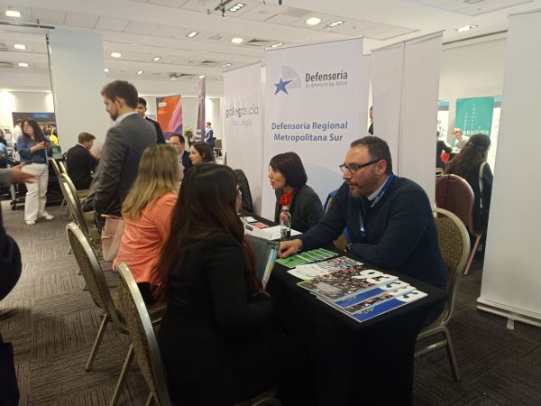 Los defensores p&uacute;blicos recibieron muchas consultas de licenciados de derecho y estudiantes.