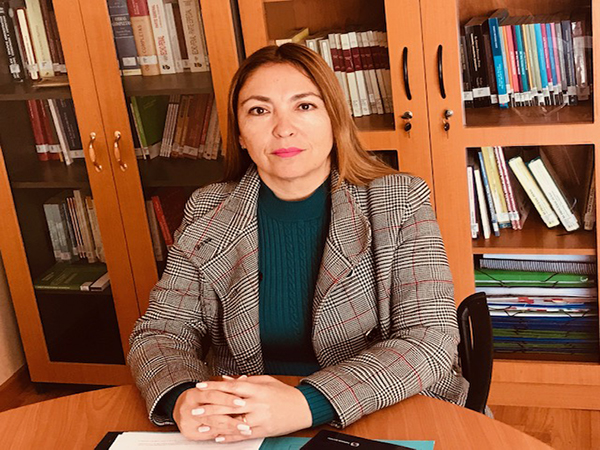 La jefa de Estudios de la Defensor&iacute;a Regional de Atacama, Violeta Villalobos Utreras.