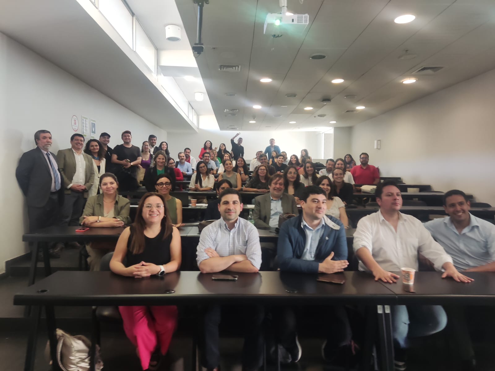 Defensoras y defensores de Tarapac&aacute; en capacitaci&oacute;n en la ciudad de Santiago.