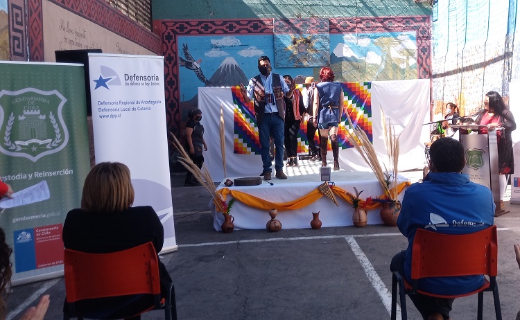 Con desfile de modas finaliz&oacute; el proyecto "Dise&ntilde;o mi futuro: Taller e costura para la reinserci&oacute;n"