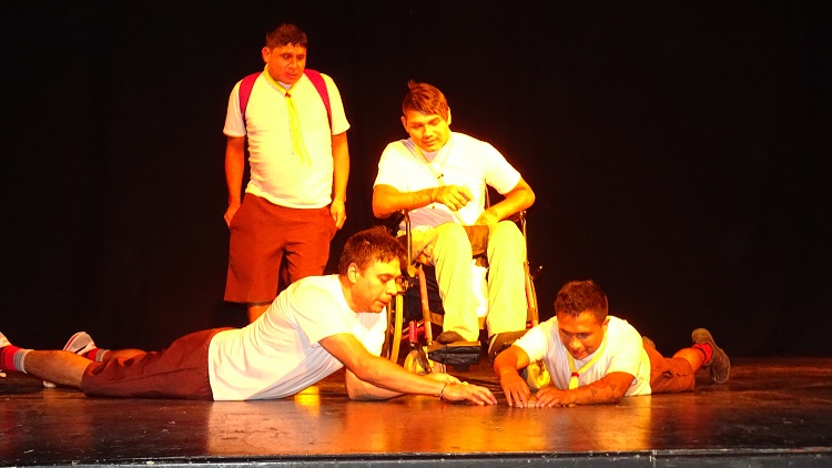 Una imagen de "Resiliencia", la creaci&oacute;n teatral presentada por los internos del Centro de Cumplimiento Penitenciario de Antofagasta. 