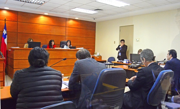 El Tribunal Oral de Curic&oacute; absolvi&oacute; a una mujer imputada por un parricidio, ocurrido en 2014.