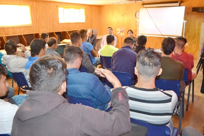 Una treintena de imputados particip&oacute; en el di&aacute;logo con los personeros de la Defensor&iacute;a Regional de Coquimbo